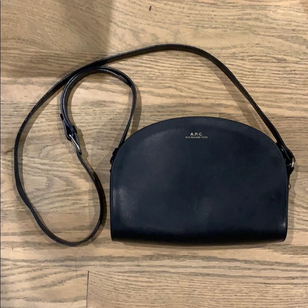 Apc demi-lune bag